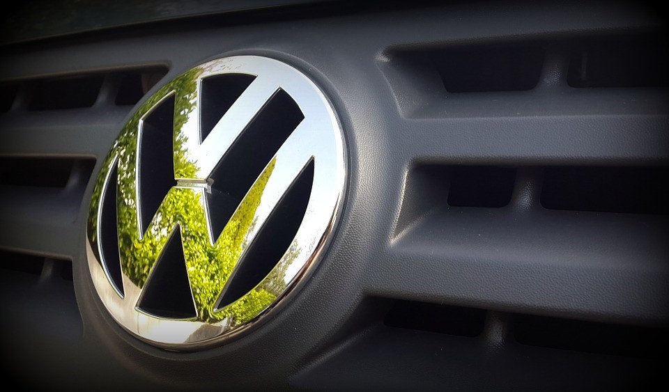 SEAT, Volkswagen's Spanish Affiliate Unveils B-Segment Compact CUV