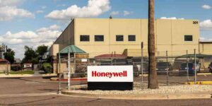 Honeywell International Repsol renewable fuel biofuel biogas bioenergy biomass biofuels